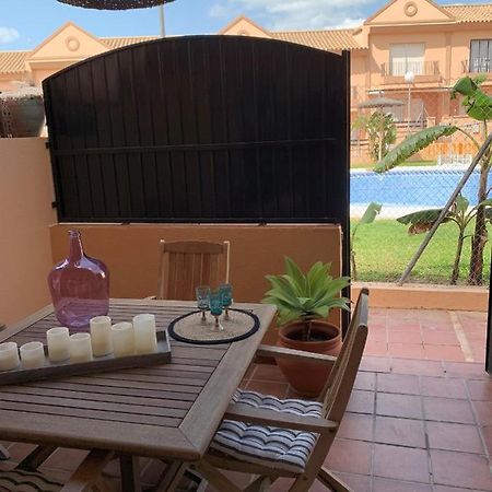 Apartamento Residencial Al Andalus 117, La Barrosa, Chiclana, Incluye parking a unos metros del mar Chiclana de la Frontera Exterior foto
