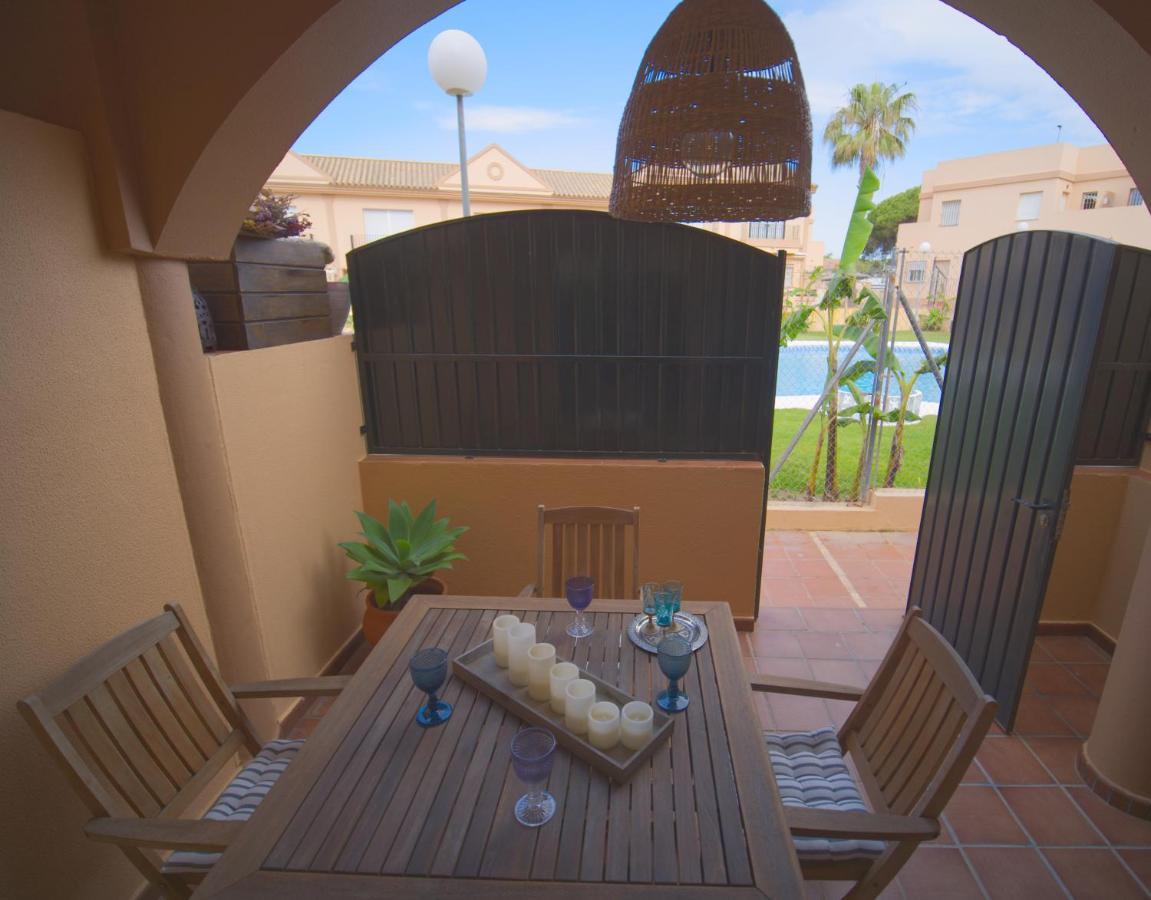 Apartamento Residencial Al Andalus 117, La Barrosa, Chiclana, Incluye parking a unos metros del mar Chiclana de la Frontera Exterior foto